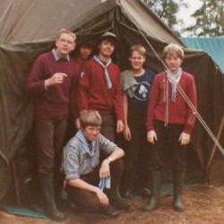 Lichtaart (vlnr) Gerrit, Axel, Ronald, Stef, Dirk, Joris - Scouts en Gidsen Zaventem 